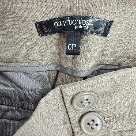 Daisy Fuentes Petites Tan Khaki Wide Leg Pants Size 0P - Picture 6 of 7